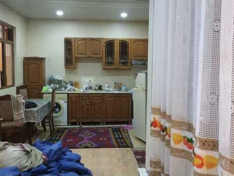 Elan №6306054 - Bakı, Şah İsmayıl Xətai m., 3 otaqlı, 120 m²