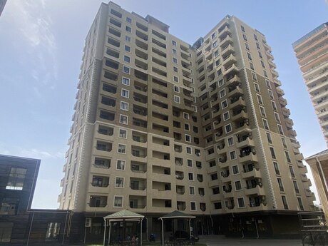3 rooms · 106 m² · floor 8/17, Şah İsmayıl Xətai