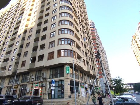 Elan №6306210 - Bakı, Nəsimi r., 3 otaqlı, 118 m², 10/18 mərtəbə
