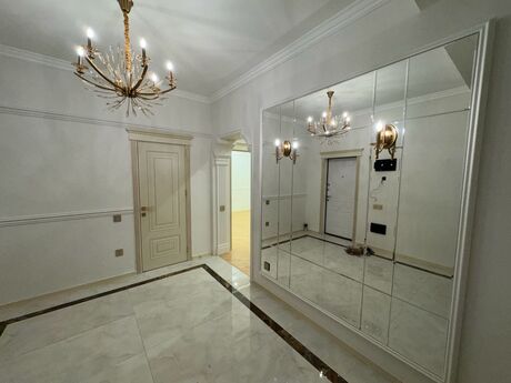 Kirayə 3 otaqlı mənzil, 110 m², Şah İsmayıl Xətai: 1 350 ₼/ay 5