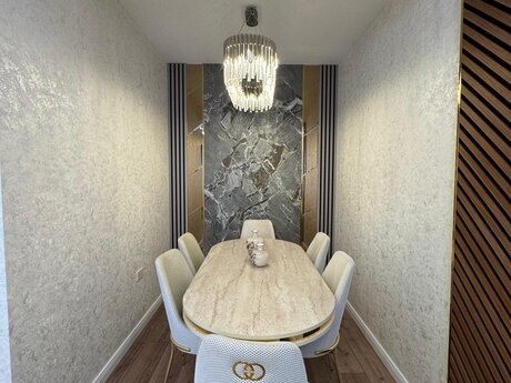 4-комн. новостройка - пос. 7-ой мкр - 110 м²