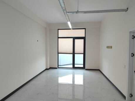 2-комн. офис - м. 28 мая - 49 м²