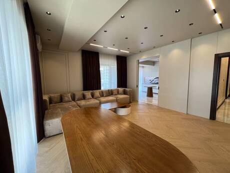 Kirayə 3 otaqlı mənzil, 130 m², Ağ şəhər: 2 300 ₼/ay 2