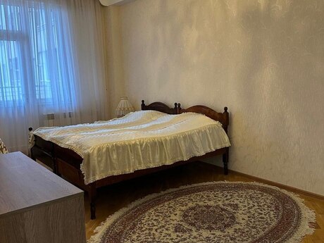 2-room apartment, 105 m², Badamdar: 270 000 ₼ 4
