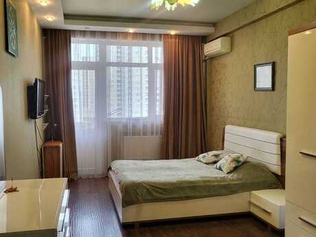 Kirayə 4 otaqlı mənzil, 179 m², Nizami: 1 700 ₼/ay 3
