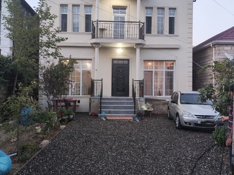 Elan №6306836 - Bakı, Zığ q., 7 otaqlı, 240 m²