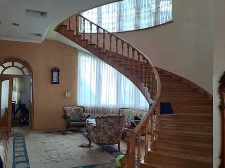 10-комн. дом/дача - м. Гянджлик - 920 м²