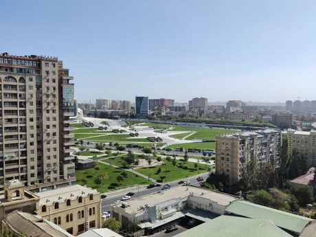 Elan №6306805 - Bakı, Gənclik m., 2 otaqlı, 128 m², 14/19 mərtəbə