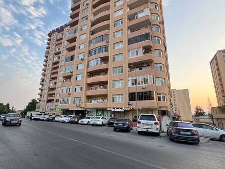 3-комн. новостройка - м. Ахмедлы - 102 м²