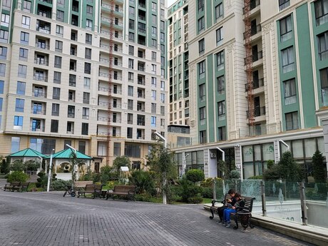 3 otaqlı mənzil, 140 m², Zümrüd Residence: 460 000 ₼ 4
