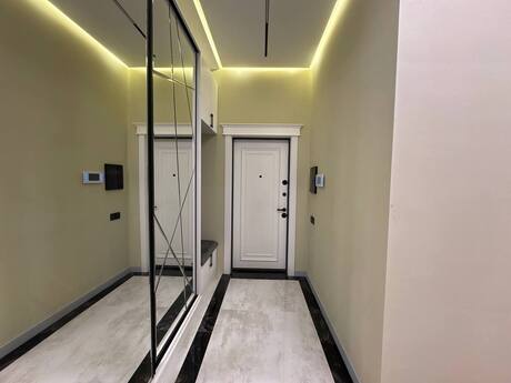 4-комнатная квартира, 131 м², Əhmədli: 345 000 ₼ 2