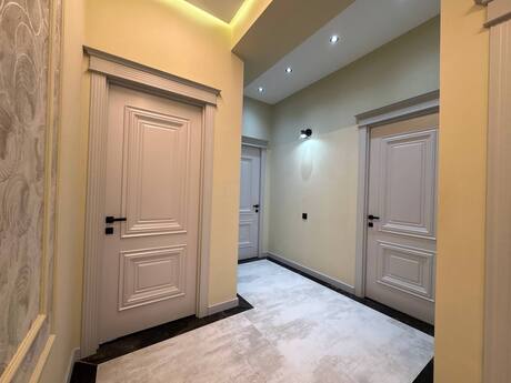 4-комнатная квартира, 131 м², Əhmədli: 345 000 ₼ 5