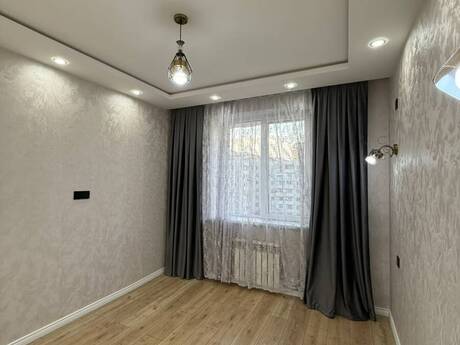 3-комн. вторичка - м. Ази Асланов - 65 м²