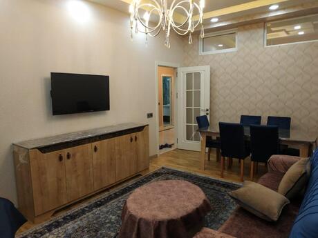 Elan №6307230 - Bakı, Nəriman Nərimanov m., 3 otaqlı, 97 m², 15/16 mərtəbə