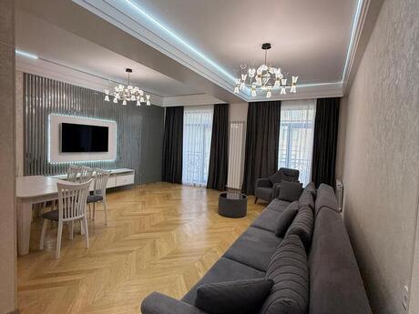 3 otaqlı mənzil, 170 m², Ağ şəhər: 750 000 ₼ 2