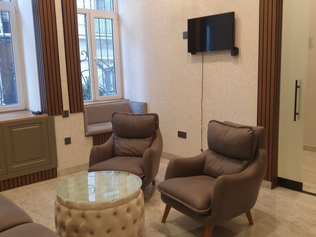 2 otaqlı köhnə tikili - Nizami m. - 40 m²
