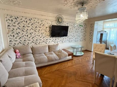 3 otaqlı mənzil, 85 m², Nəsimi: 230 000 ₼ 2