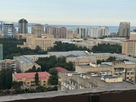 3 rooms · 155 m² · floor 13/18, Elmlər Akademiyası