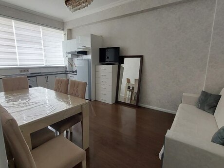 Elan №6307811 - Bakı, Yasamal r., 2 otaqlı, 45 m², 10/12 mərtəbə