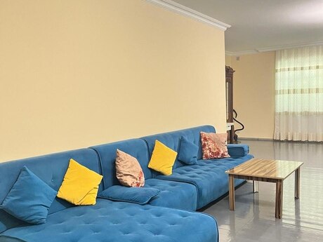3-комн. дом/дача - пос. Мардакан - 140 м²