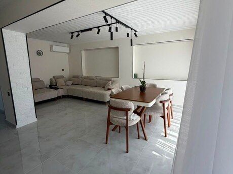 3-комн. дом/дача - пос. Мардакан - 140 м²