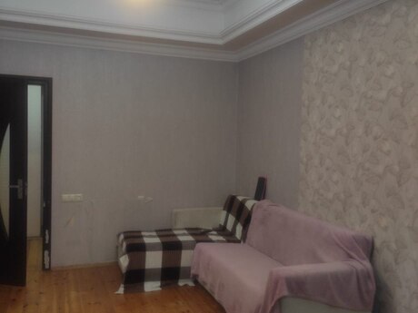 3-комн. новостройка - м. 8 ноября - 87 м²