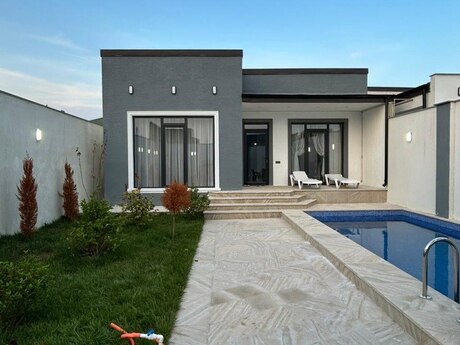 3-комн. дом/дача - пос. Мардакан - 140 м²