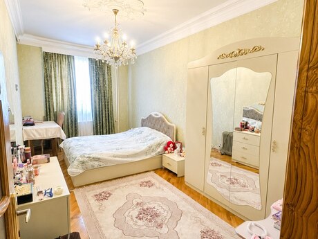 4 otaqlı mənzil, 135 m², İnşaatçılar: 340 000 ₼ 4