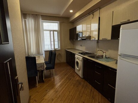 4-комн. новостройка - пос. Ази Асланова - 160 м²