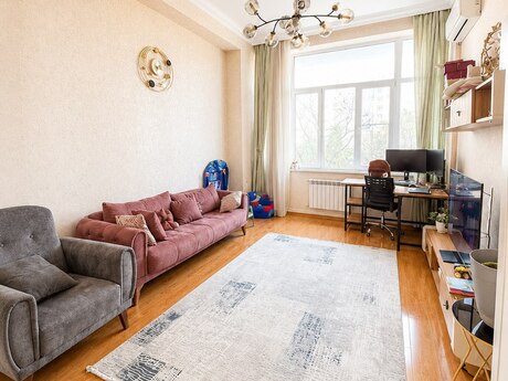 3 otaqlı mənzil, 105 m², 20 Yanvar: 242 000 ₼ 3