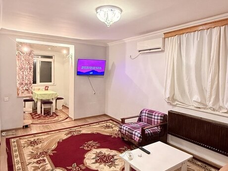 2-комн. вторичка - м. Элмляр Академиясы - 65 м²