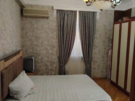 4-комн. новостройка - пос. 8-й мкр - 145 м²
