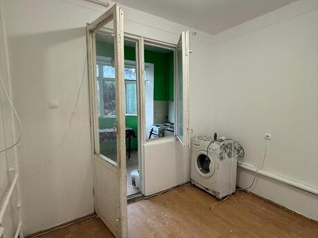 2-комн. вторичка - м. Ази Асланов - 62 м²