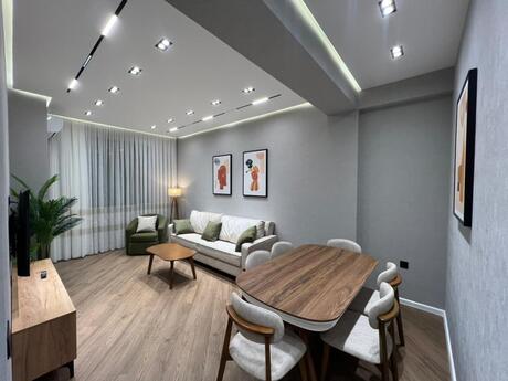 3 rooms · 85 m² · floor 9/15, 20 Yanvar