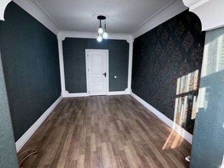 3-комн. вторичка - м. Ази Асланов - 85 м²