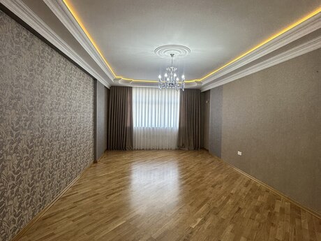 3-комн. новостройка - м. Нариман Нариманов - 108 м²