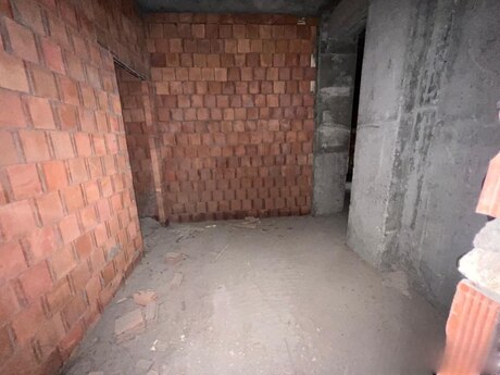 4-комн. новостройка - м. Гянджлик - 200 м²