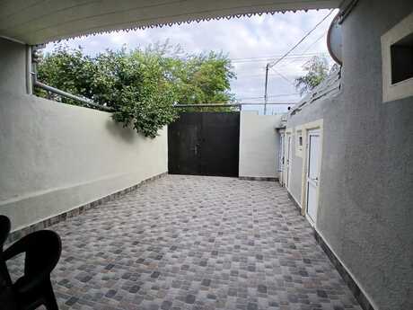 4 otaqlı həyət evi/bağ evi - Xırdalan - 135 m²