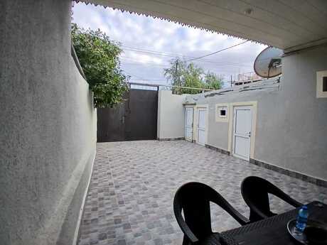 4 otaqlı həyət evi/bağ evi - Xırdalan - 135 m²