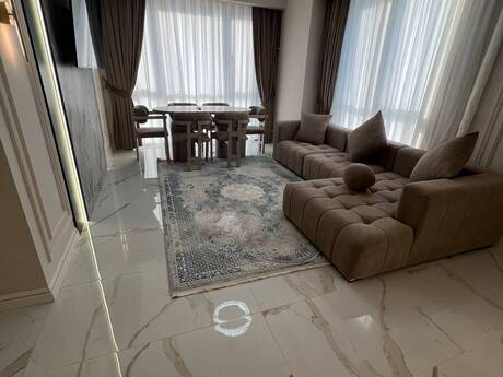 3-комн. новостройка - м. Нариман Нариманов - 95 м²