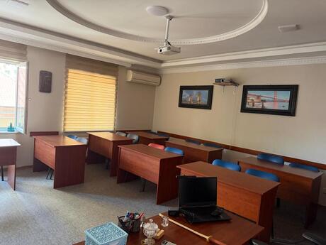 4 otaqlı mənzil, 160 m², Elmlər Akademiyası: 440 000 ₼ 3