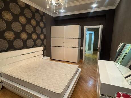 Объявление №6270067 - Баку, м. Элмляр Академиясы, 4-комн., 138 м², 14/16 этаж