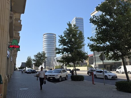 Elan №6308760 - Bakı, Ağ şəhər q., 4 otaqlı, 182 m²