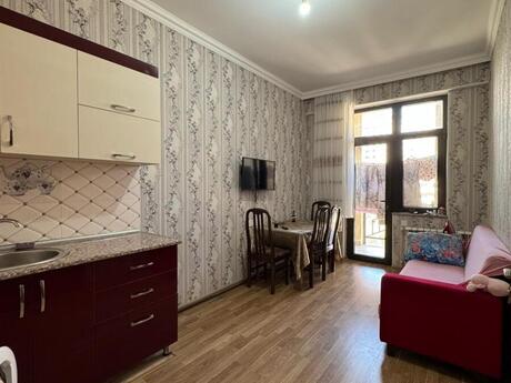 2-комн. новостройка - Насиминский  р. - 47 м²