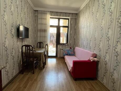 2-комн. новостройка - Насиминский  р. - 47 м²