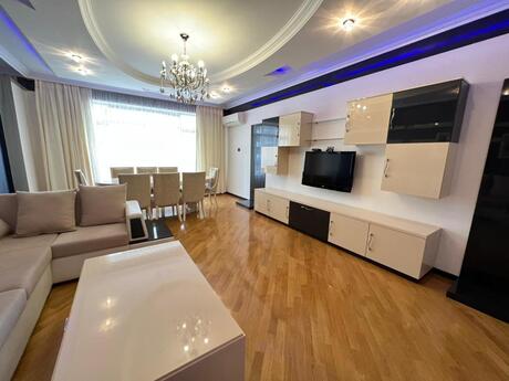 Elan №6308968 - Bakı, Şah İsmayıl Xətai m., 3 otaqlı, 130 m², 3/19 mərtəbə