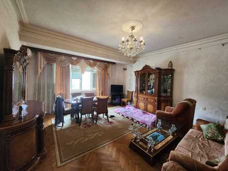 3 otaqlı mənzil, 110 m², İnşaatçılar: 300 000 ₼ 4