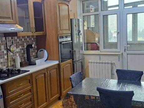 Объявление №6309077 - Баку, м. 20 января, 3-комн., 100 м², 7/14 этаж