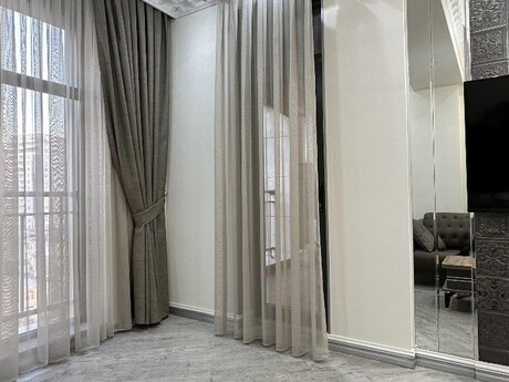 2-комн. новостройка - м. 28 мая - 50 м²