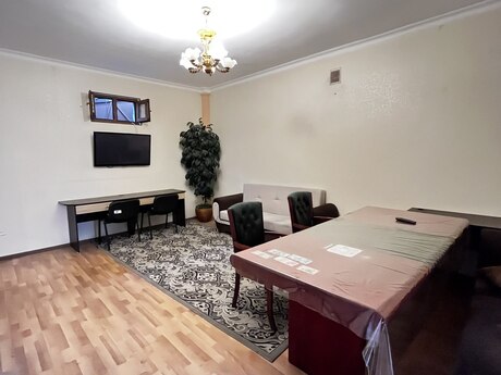 3 otaqlı ofis - Nəsimi r. - 100 m²